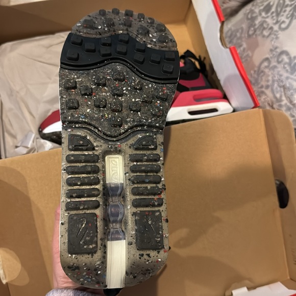 Nike Air Max Furyosa - Picture 5 of 7